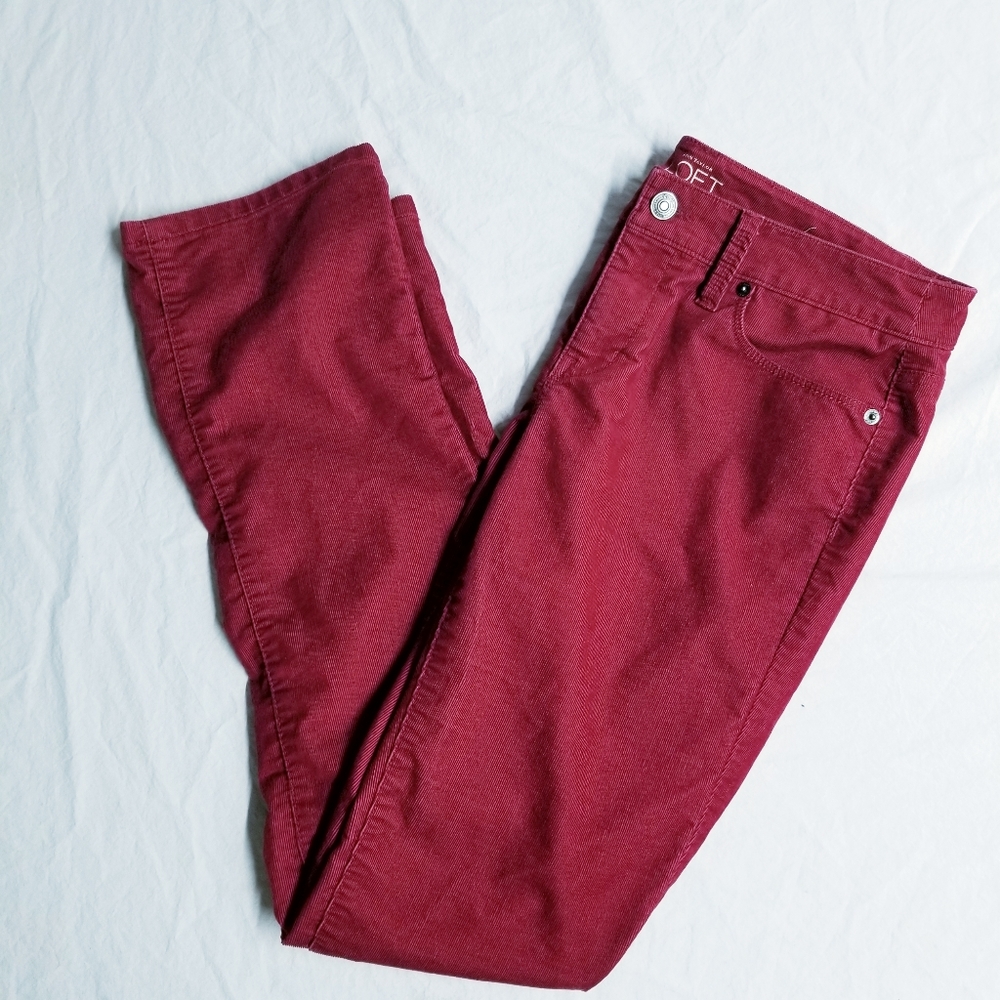 Ann Taylor Loft red Jean's size 27/4